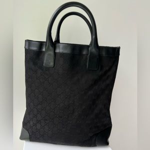 Mint condition vintage AUTHENTIC Gucci Monogram Tote